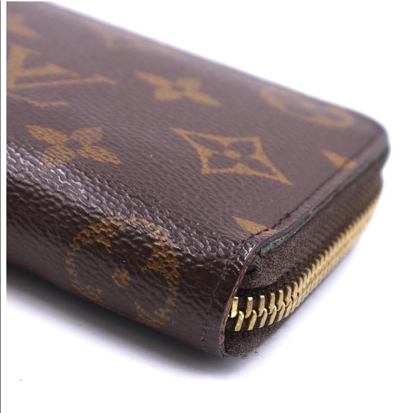 LOUIS VUITTON MONOGRAM CANVAS CLEMENCE WALLET - Picture 6 of 14